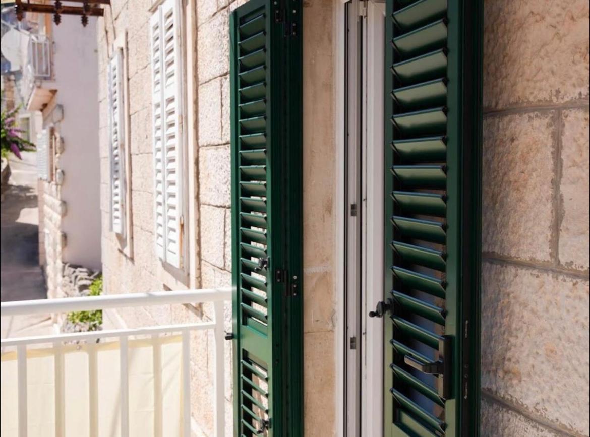 Apartmani Antonia Račišće المظهر الخارجي الصورة