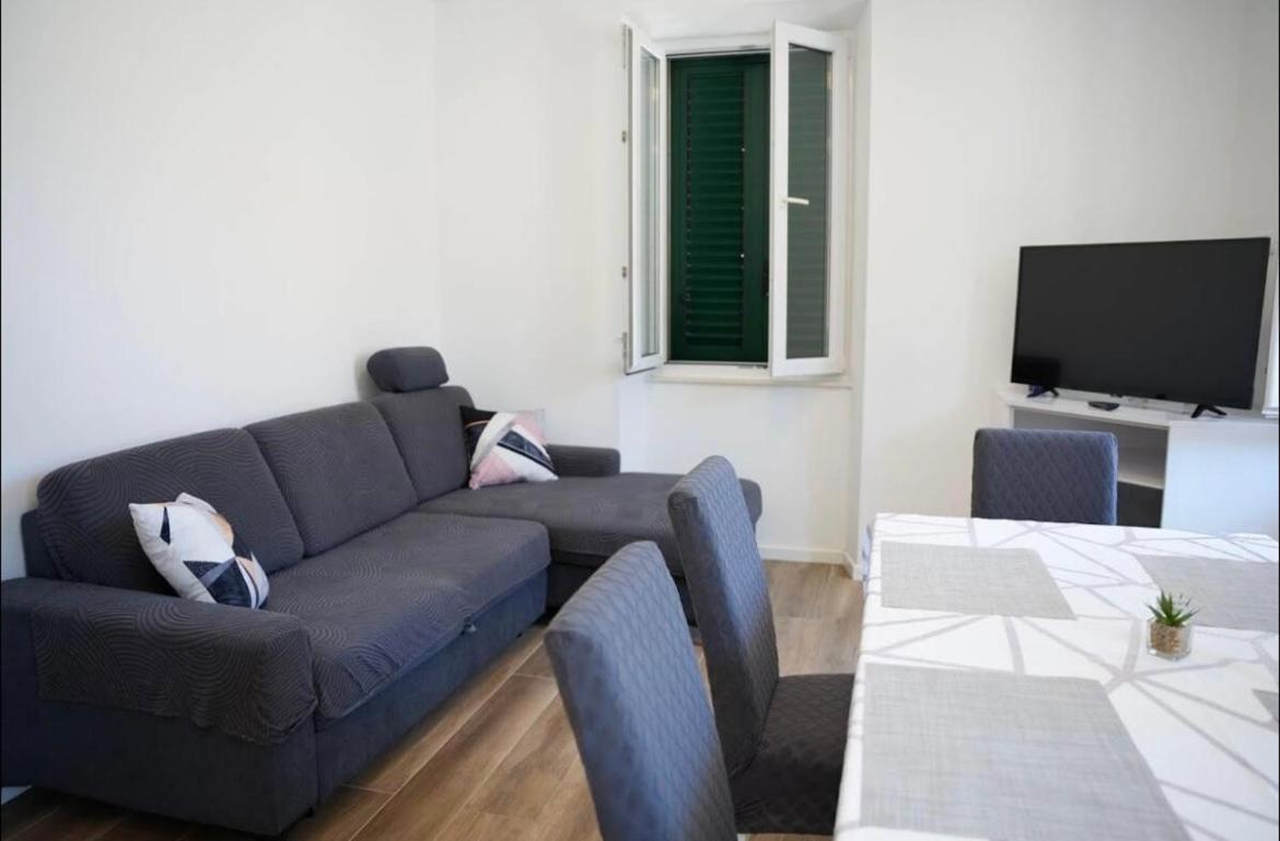 Apartmani Antonia Račišće المظهر الخارجي الصورة