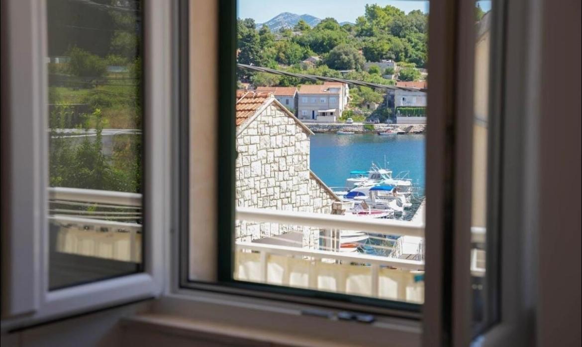 Apartmani Antonia Račišće المظهر الخارجي الصورة