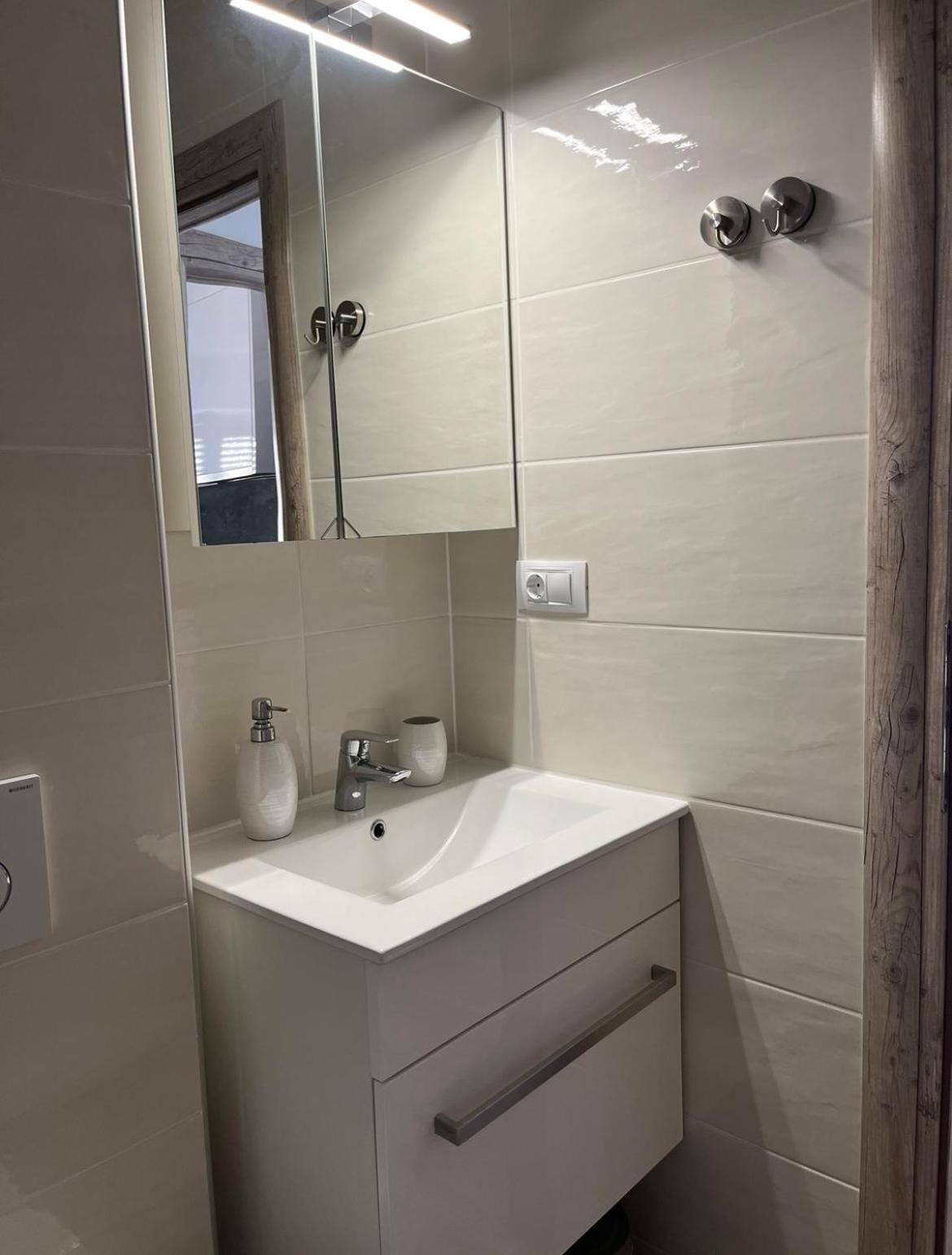 Apartmani Antonia Račišće المظهر الخارجي الصورة