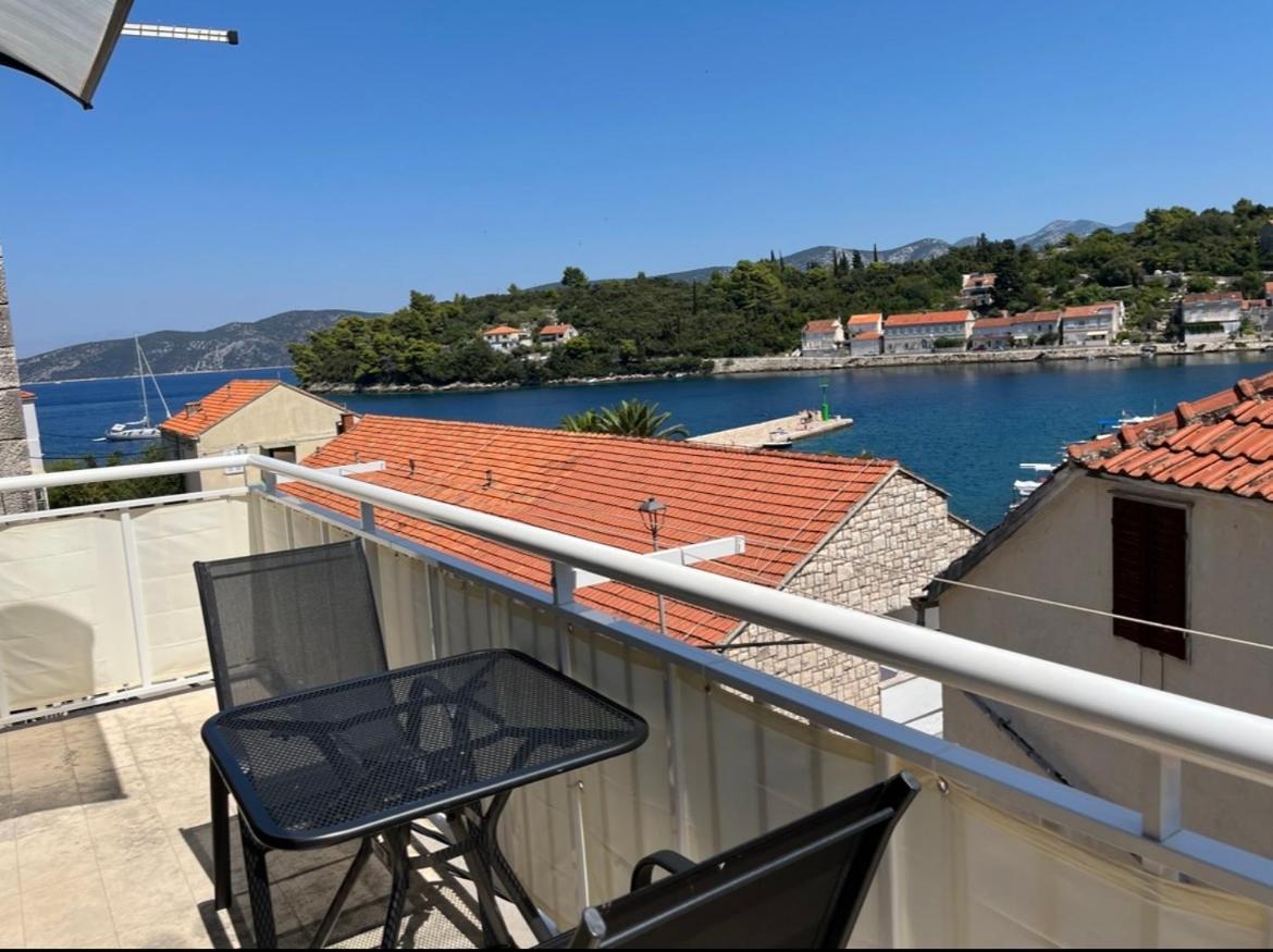 Apartmani Antonia Račišće المظهر الخارجي الصورة