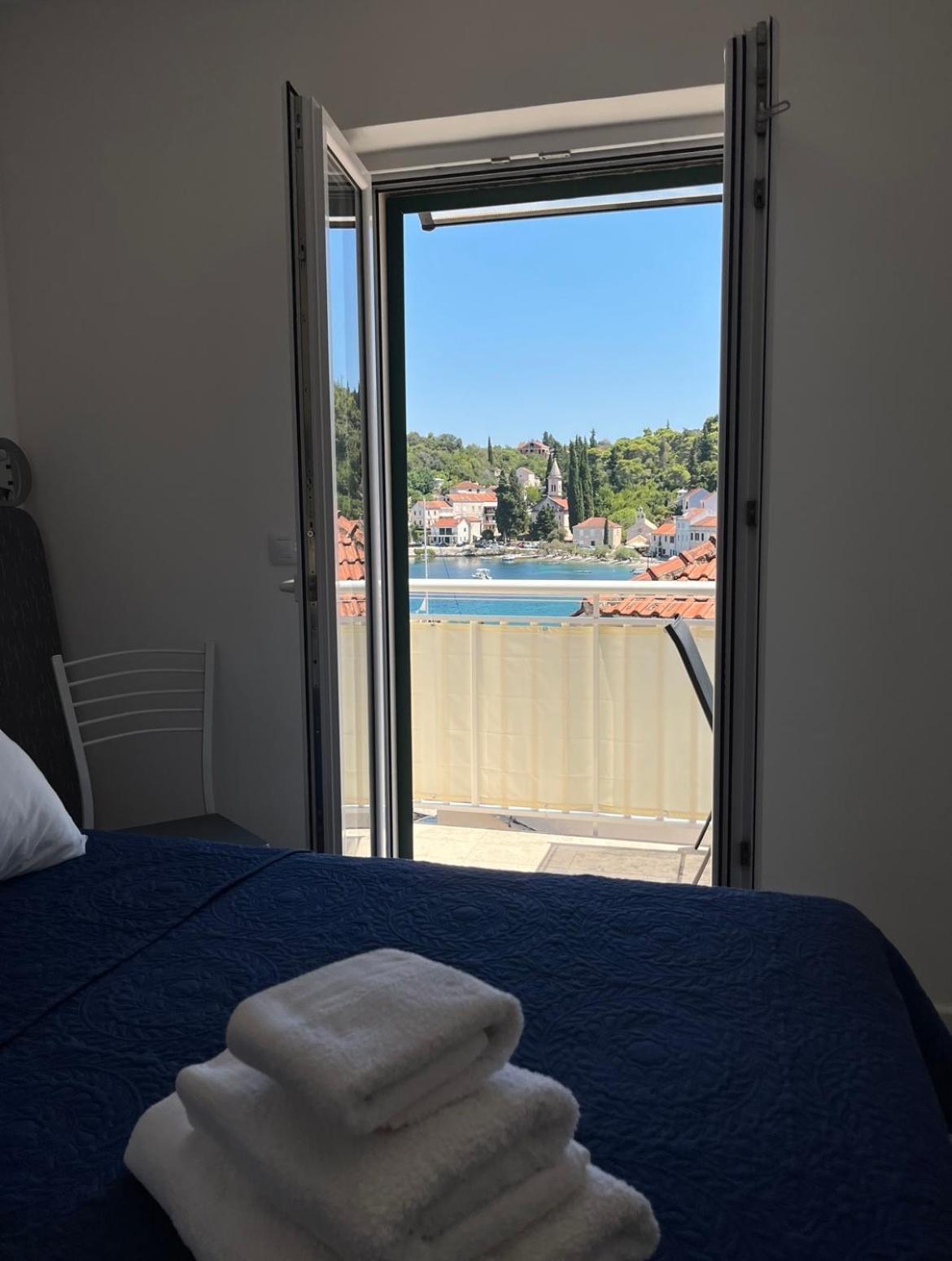 Apartmani Antonia Račišće المظهر الخارجي الصورة