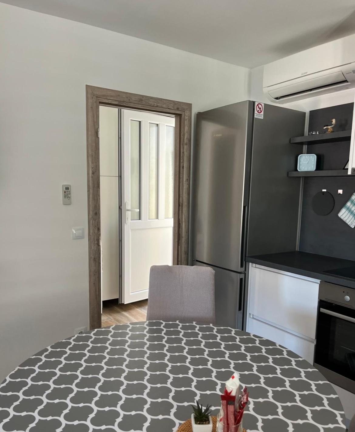 Apartmani Antonia Račišće المظهر الخارجي الصورة